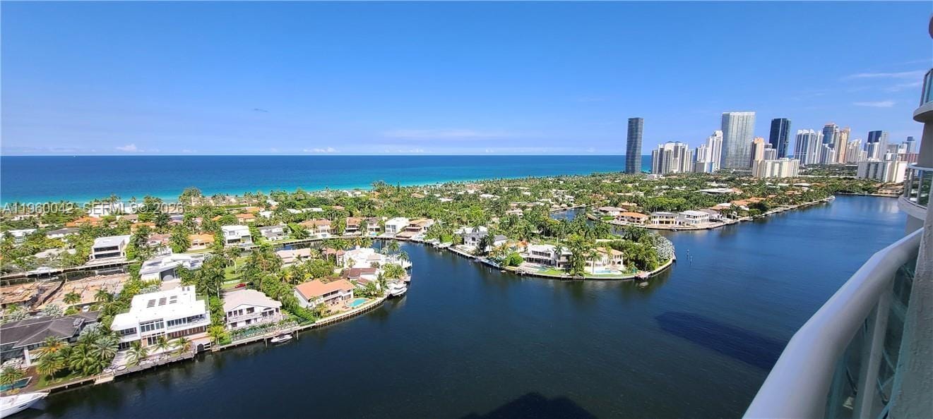20201 E Country Club Drive 2303, Aventura, FL 33180 photo 4