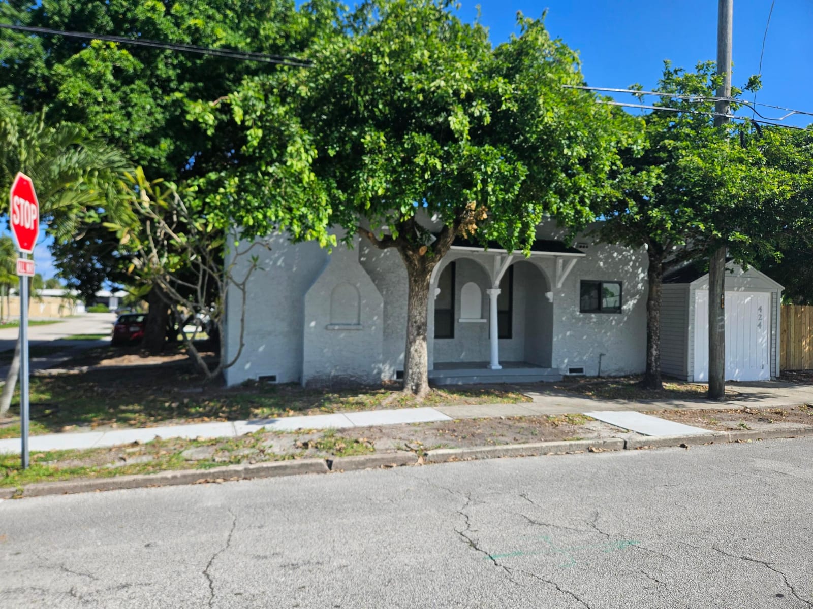 424 Putnam Road, West Palm Beach, FL 33405 photo 3