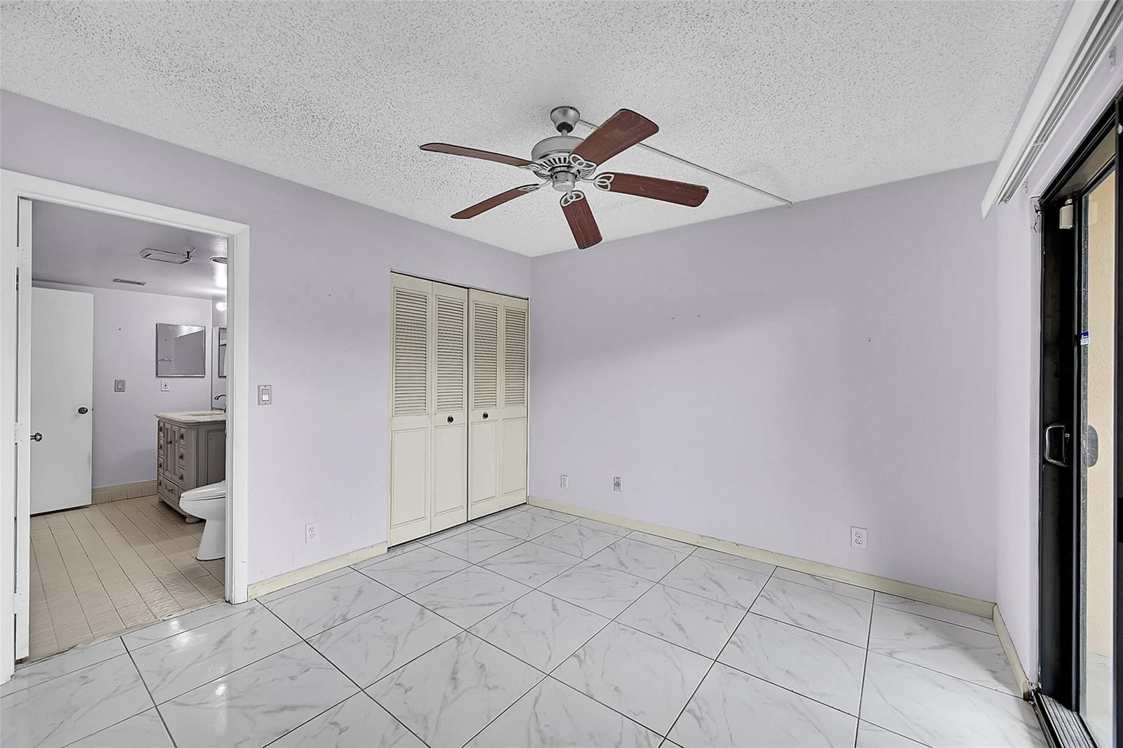 2206 S Cypress Bend Drive 102, Pompano Beach, FL 33069 photo 19