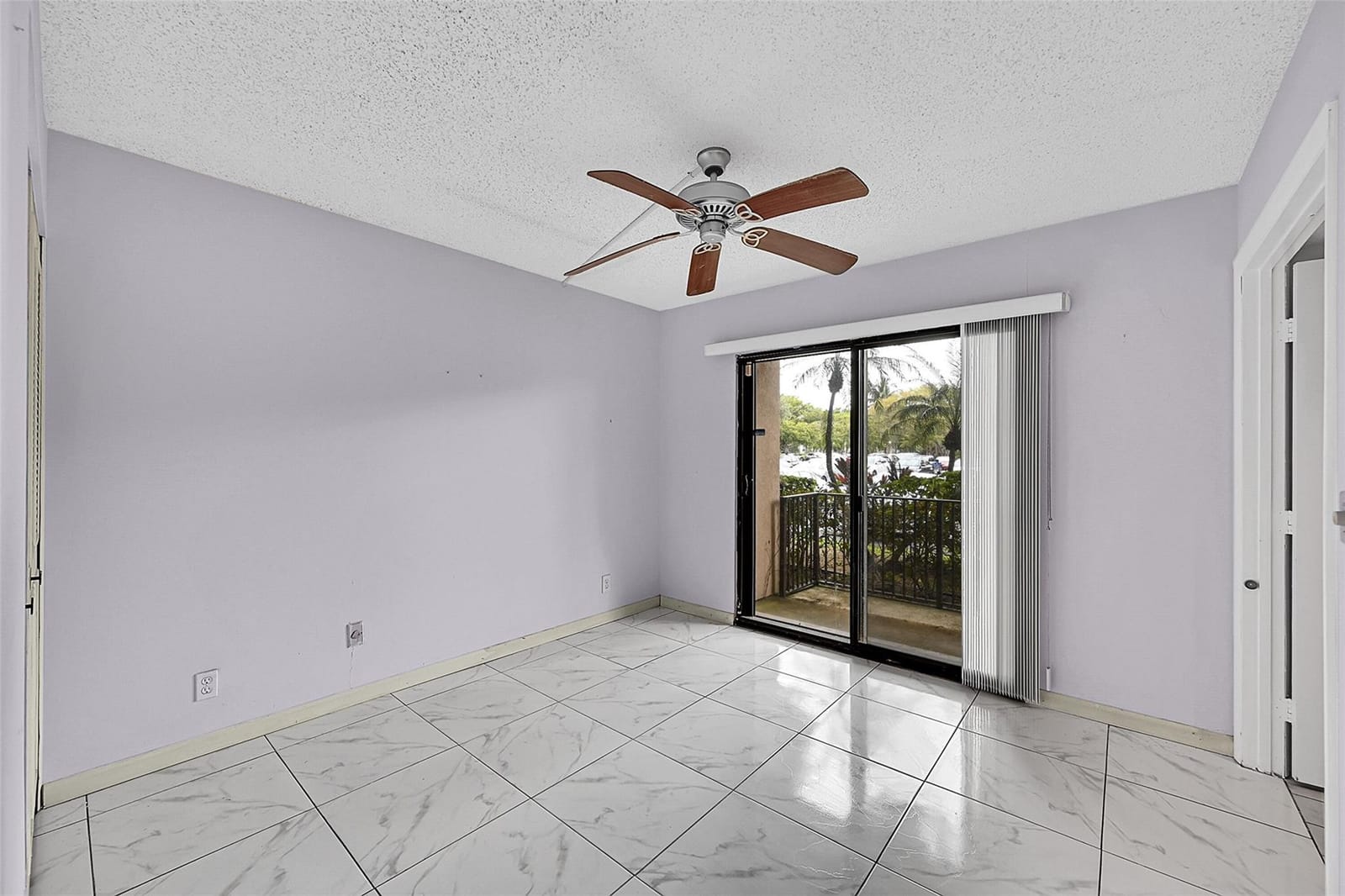 2206 S Cypress Bend Drive 102, Pompano Beach, FL 33069 photo 20