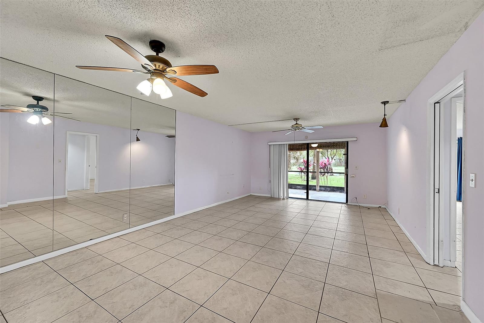 2206 S Cypress Bend Drive 102 — photo 7
