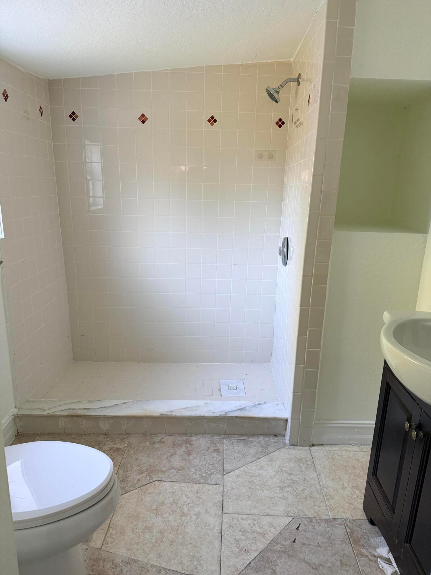 711 Fernwood Drive — photo 10