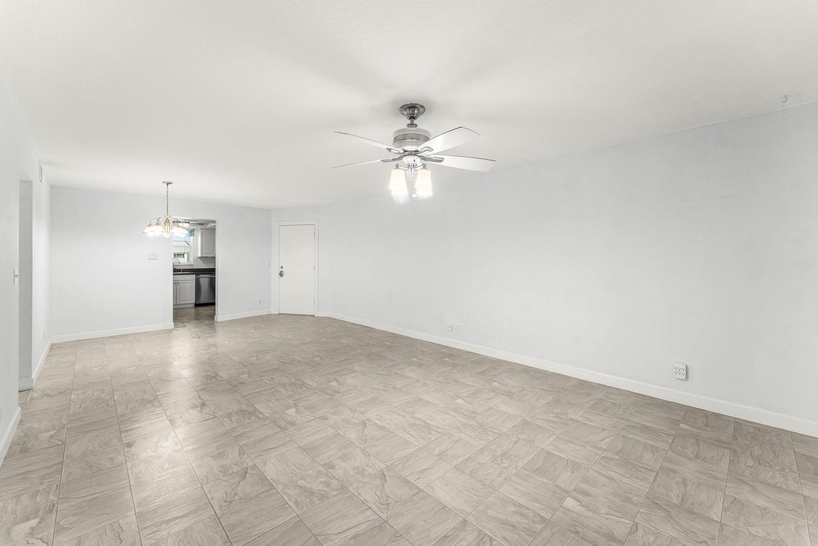 124 Shore Court 303, North Palm Beach, FL 33408 photo 3