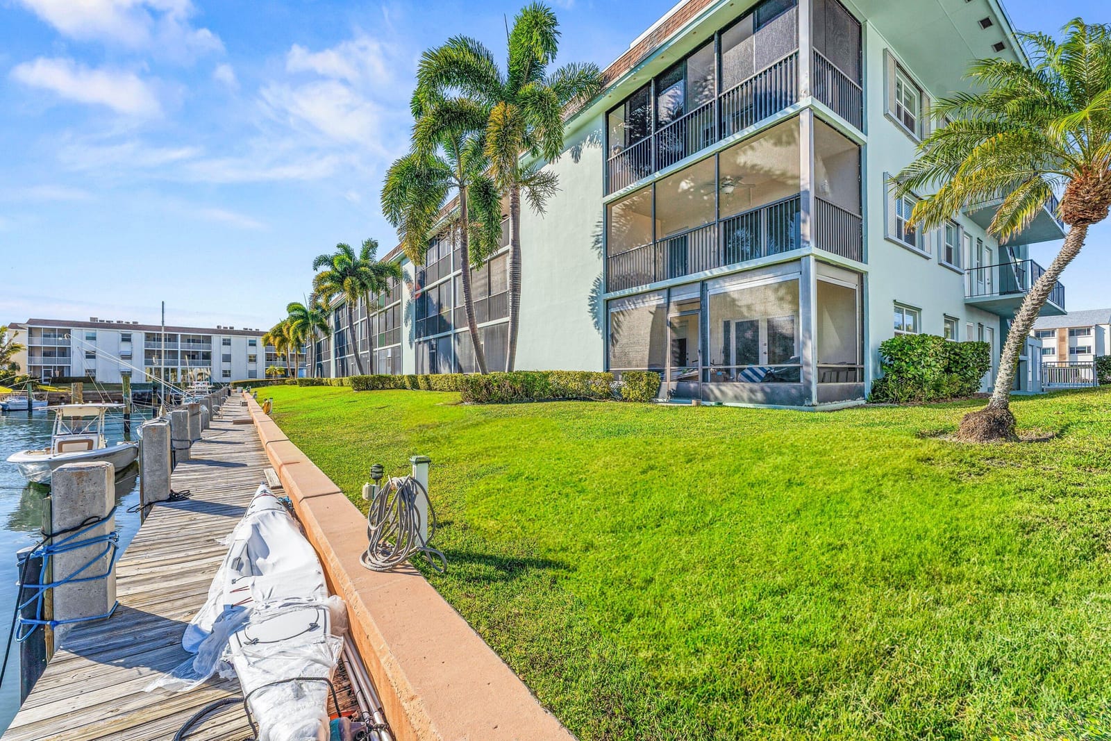 124 Shore Court 303, North Palm Beach, FL 33408 photo 22