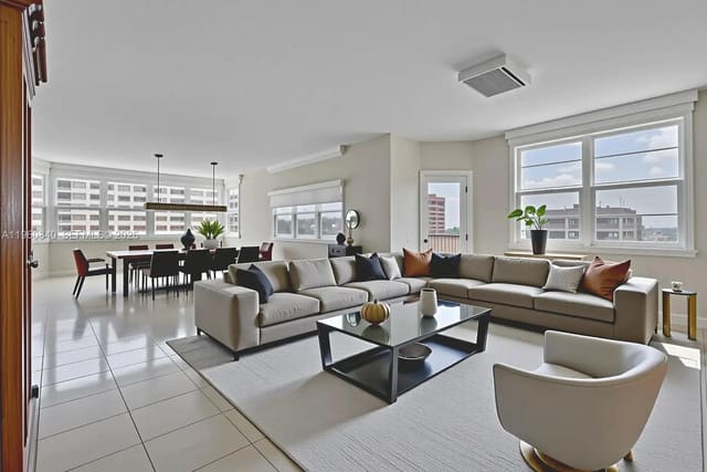 1950 S Ocean Drive 17E, Hallandale Beach, FL 33009