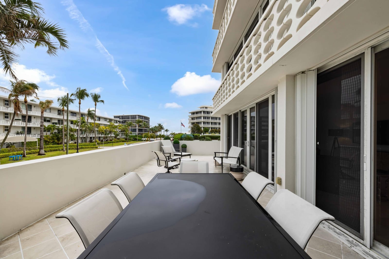 130 Sunrise Avenue 201, Palm Beach, FL 33480 photo 2