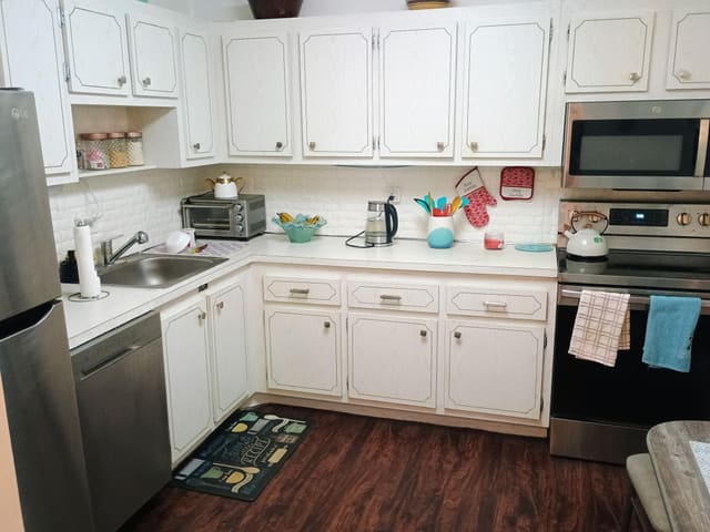 8100 SW 24th Street 307, North Lauderdale, FL 33068