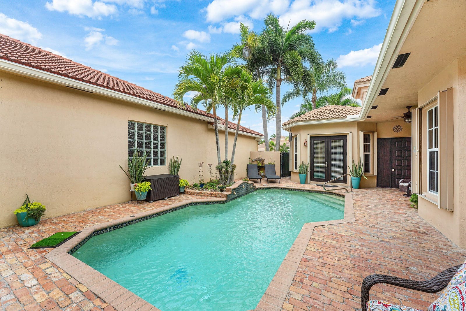 5827 Via De La Plata Circle — photo 8