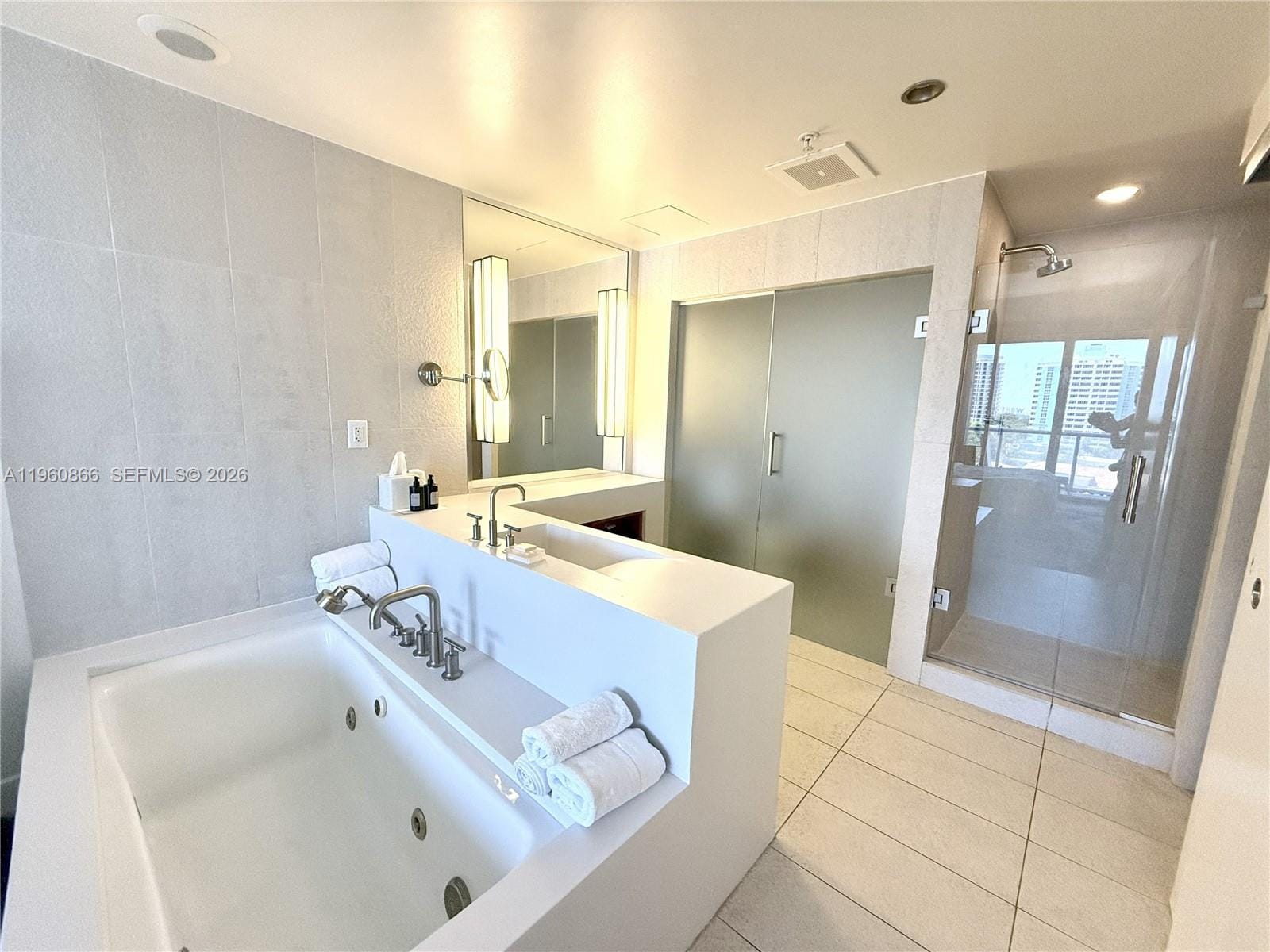 3101 Bayshore Drive 704 — photo 5