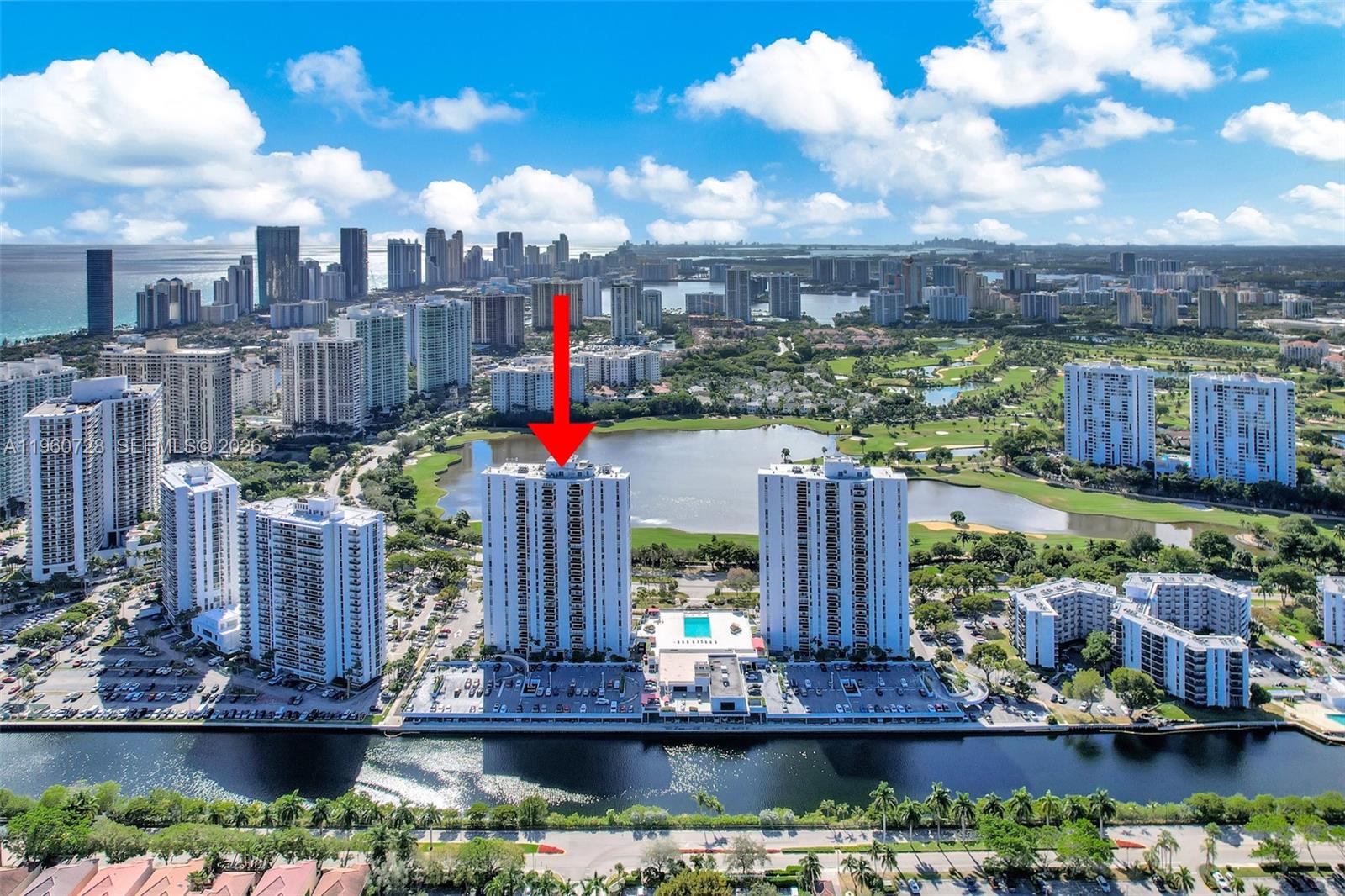 3675 N Country Club Drive 2204, Aventura, FL 33180, Aventura