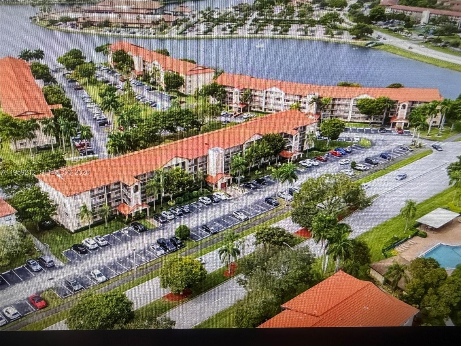 1100 SW 130th Avenue 401H, Pembroke Pines, FL 33027 photo 12