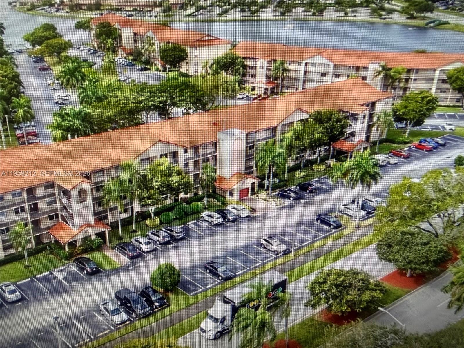 1100 SW 130th Avenue 401H, Pembroke Pines, FL 33027 photo 14