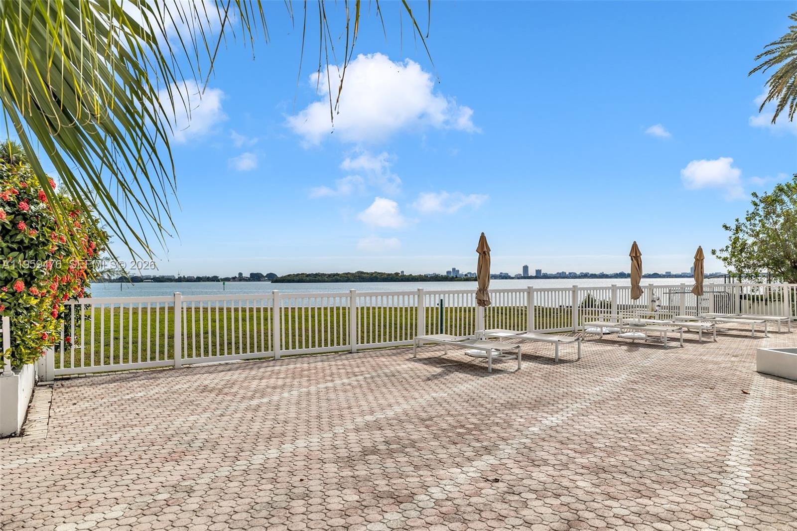 11111 Biscayne Boulevard 116, Miami, FL 33181 photo 16