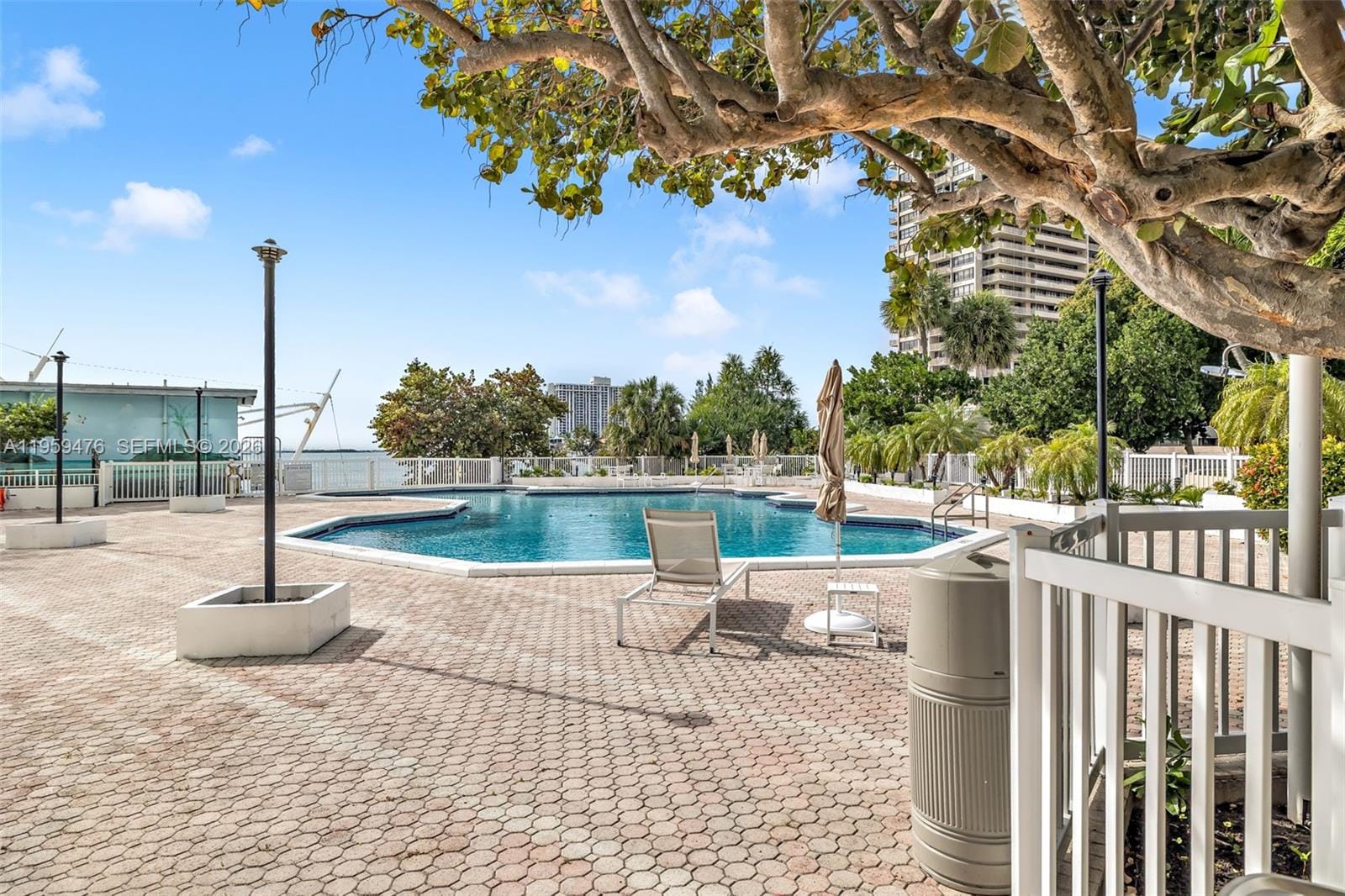 11111 Biscayne Boulevard 116, Miami, FL 33181 photo 17