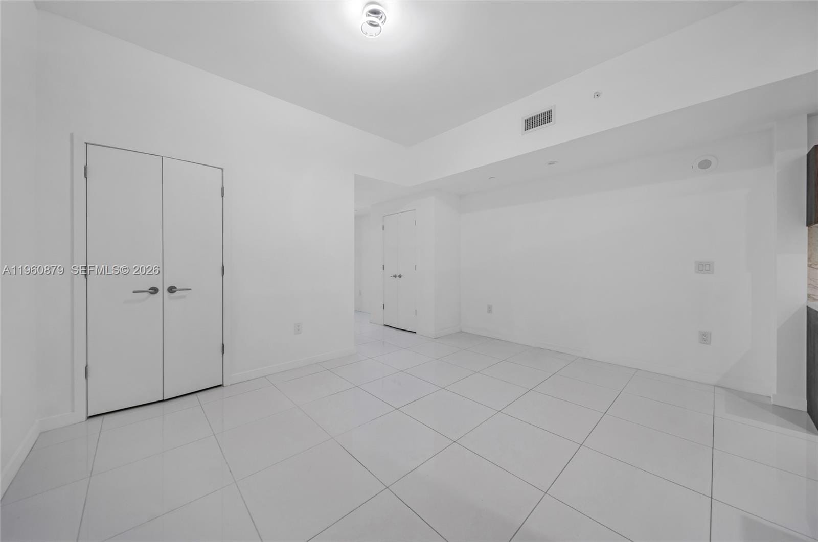 851 NE 1st Avenue 204 — photo 6