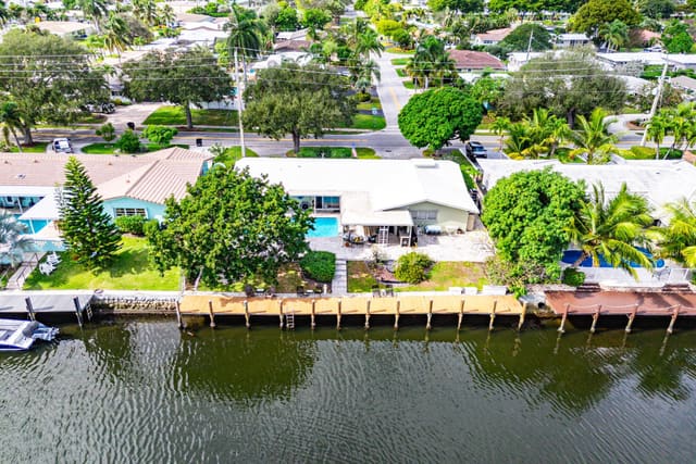 3750 NE 23rd Avenue, sold in Lighthouse Manor, Lighthouse Point, FL