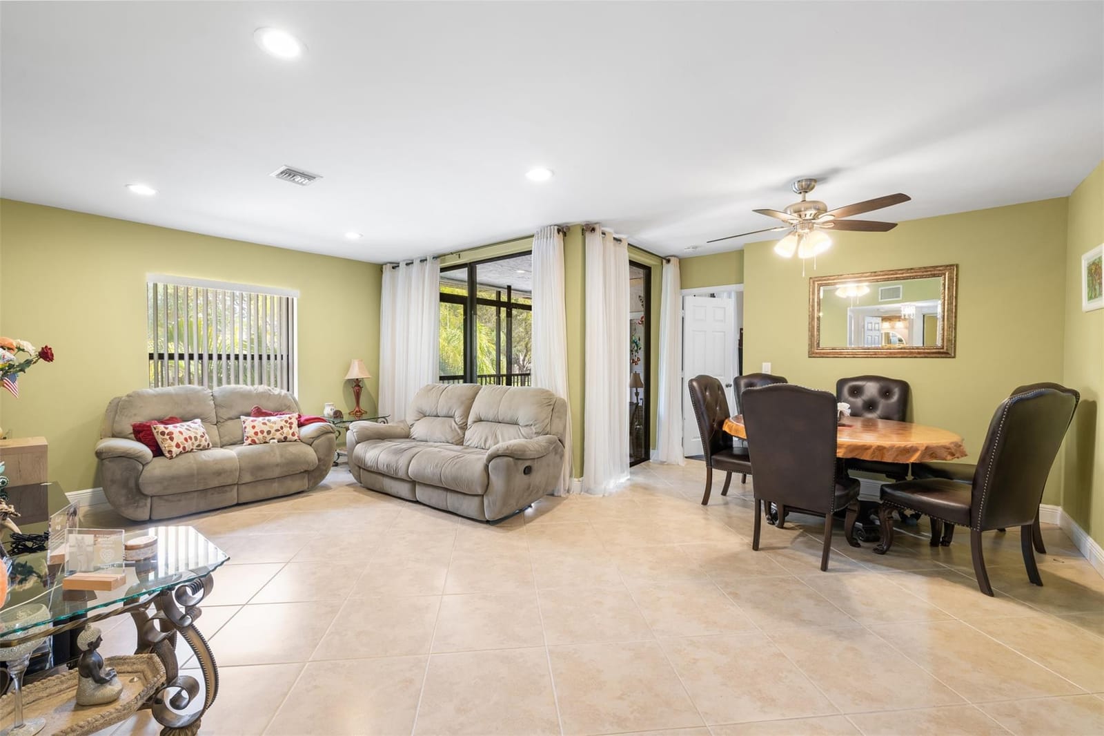 2963 Carambola Circle S — photo 11
