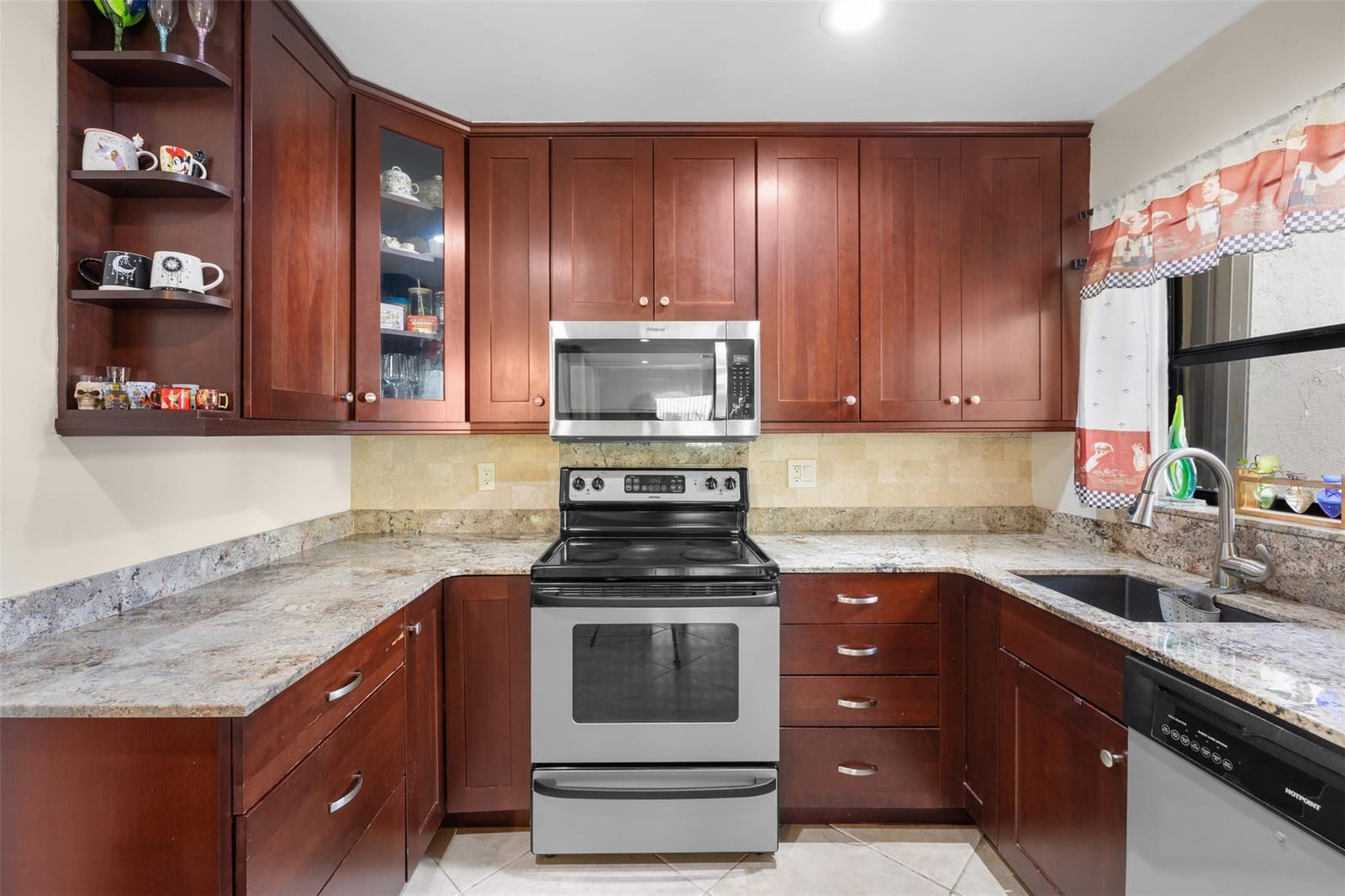 2963 Carambola Circle S — photo 3