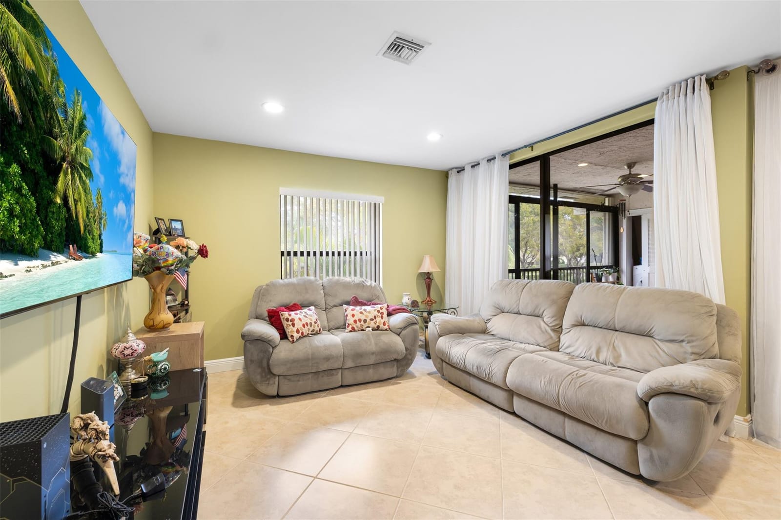2963 Carambola Circle S — photo 10