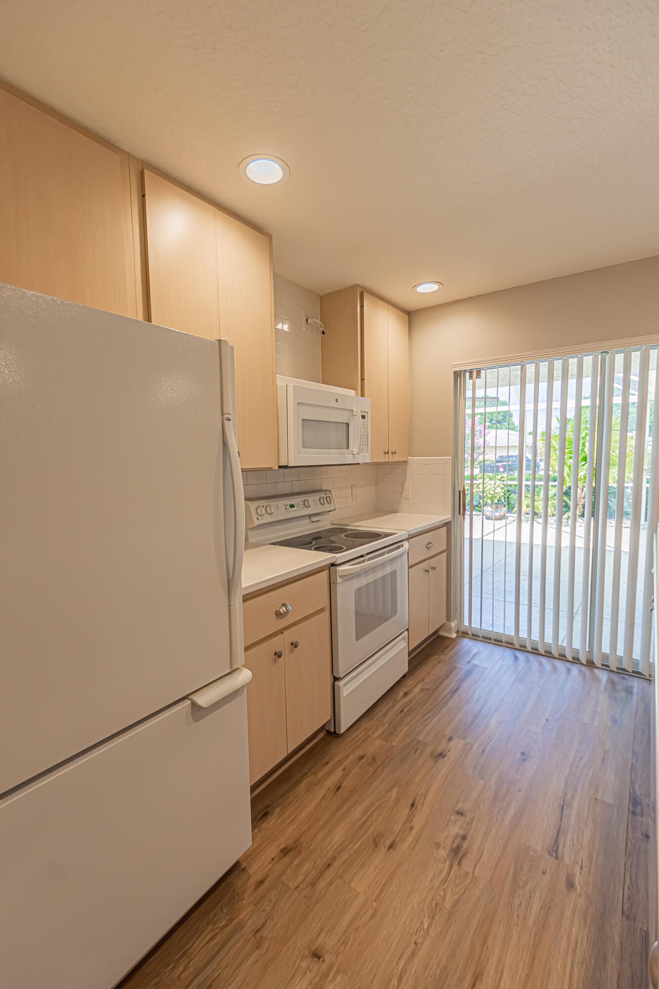 1246 NW Sun Terrace Circle 14d — photo 8