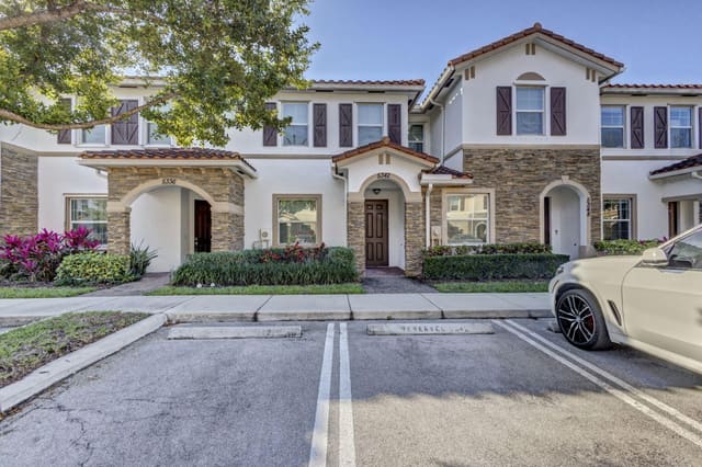 5342 Ellery Terrace, sold in Charleston Commons 2, West Palm Beach, FL