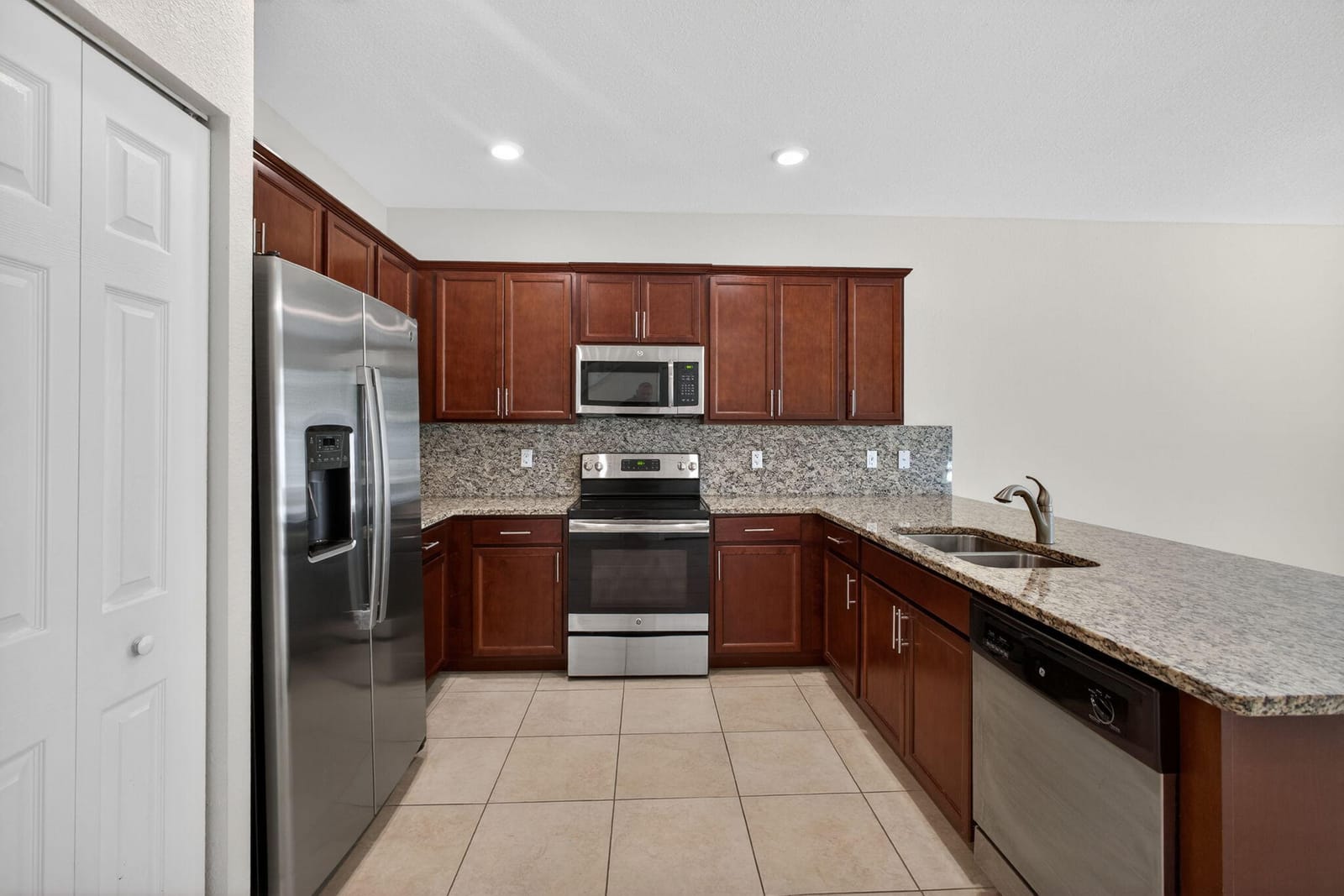 5342 Ellery Terrace, West Palm Beach, FL 33417 photo 4