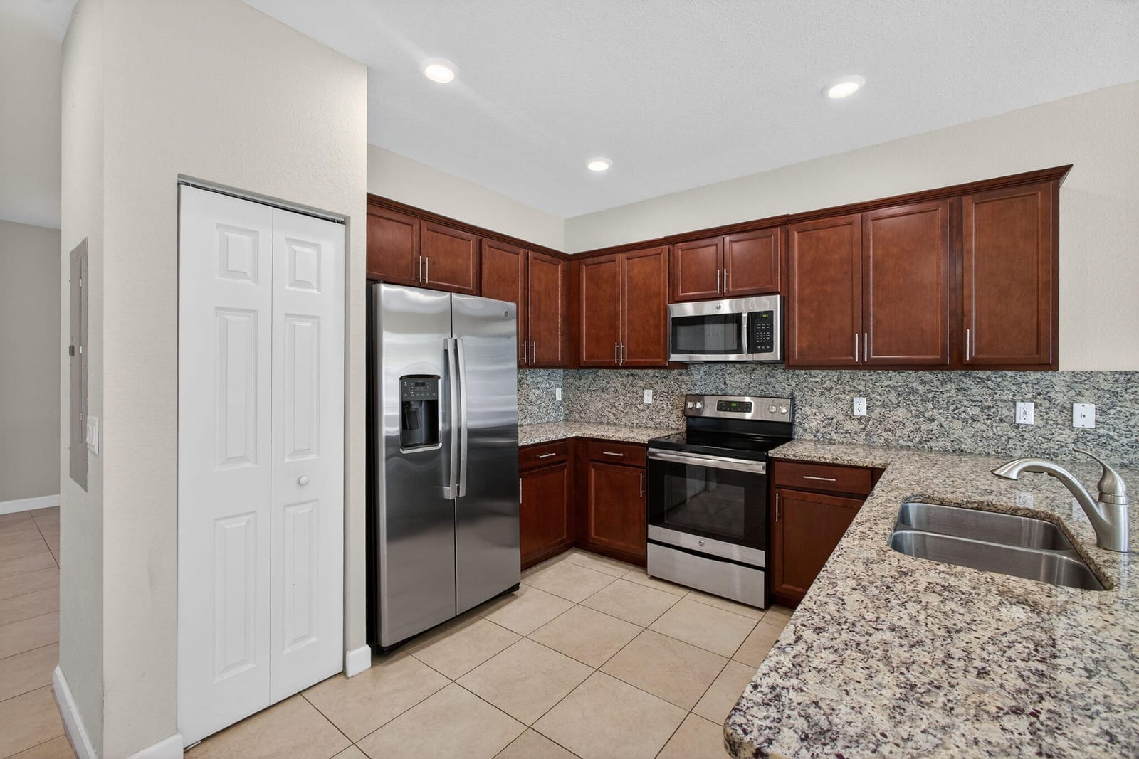 5342 Ellery Terrace, West Palm Beach, FL 33417 photo 5