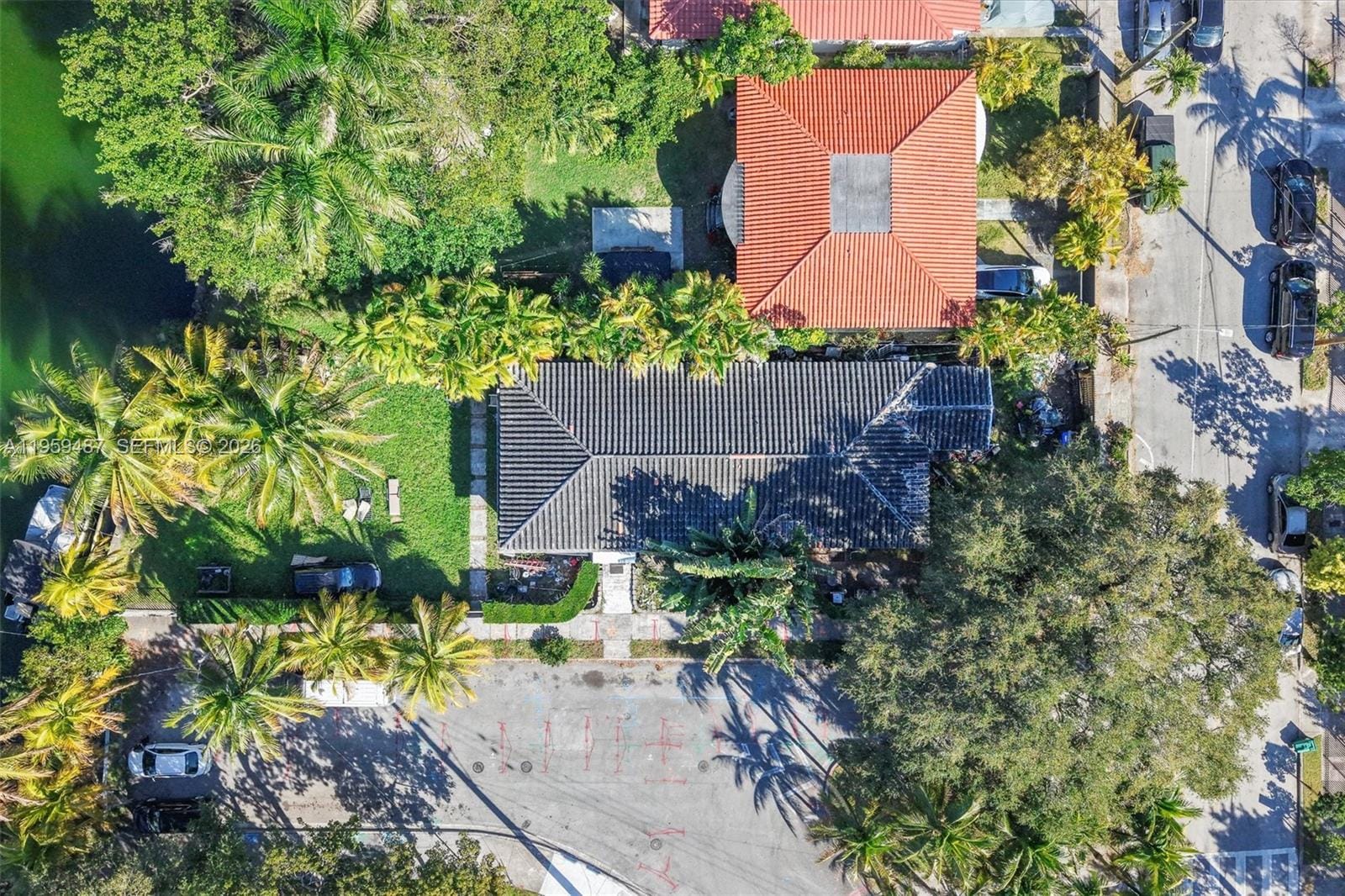 7715 NE 5th Avenue, Miami, FL 33138 photo 2