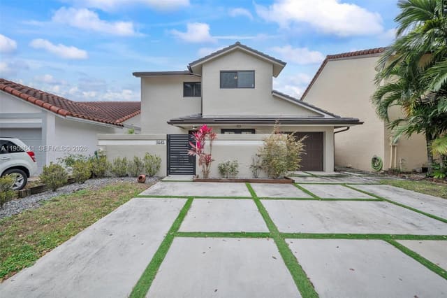 9645 SW 151st Avenue, sold in Villas At The Hammocks, Miami, FL