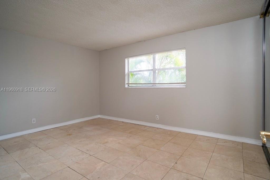 550 SE 2nd Avenue G25, Deerfield Beach, FL 33441 photo 13