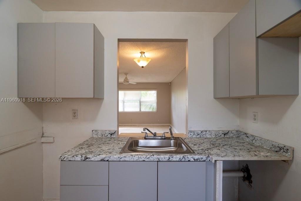 550 SE 2nd Avenue G25 — photo 4