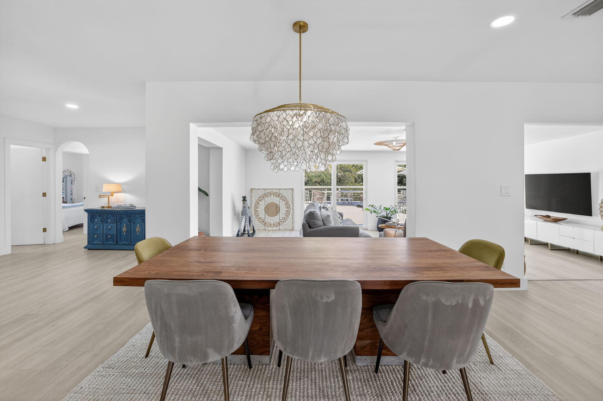 876 NW 6th Avenue — photo 12