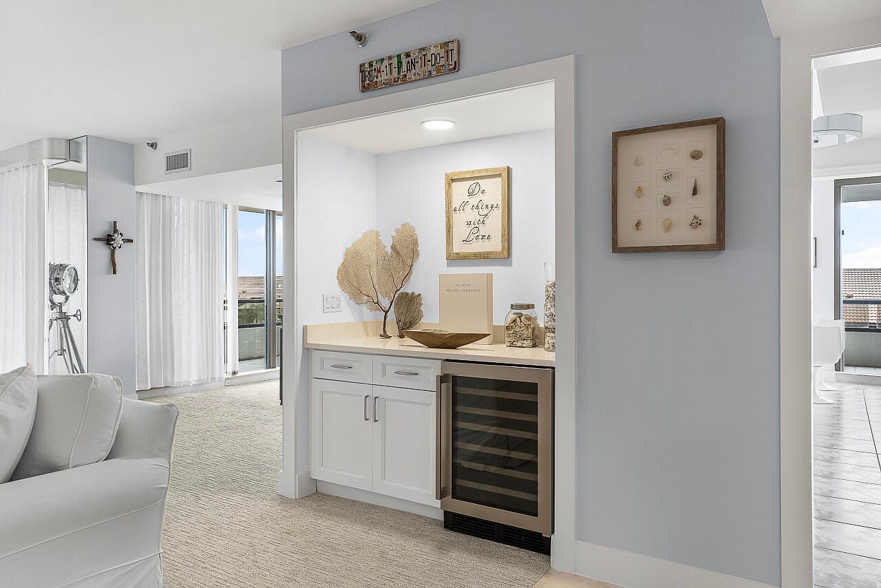 100 Lakeshore Drive 252 — photo 6