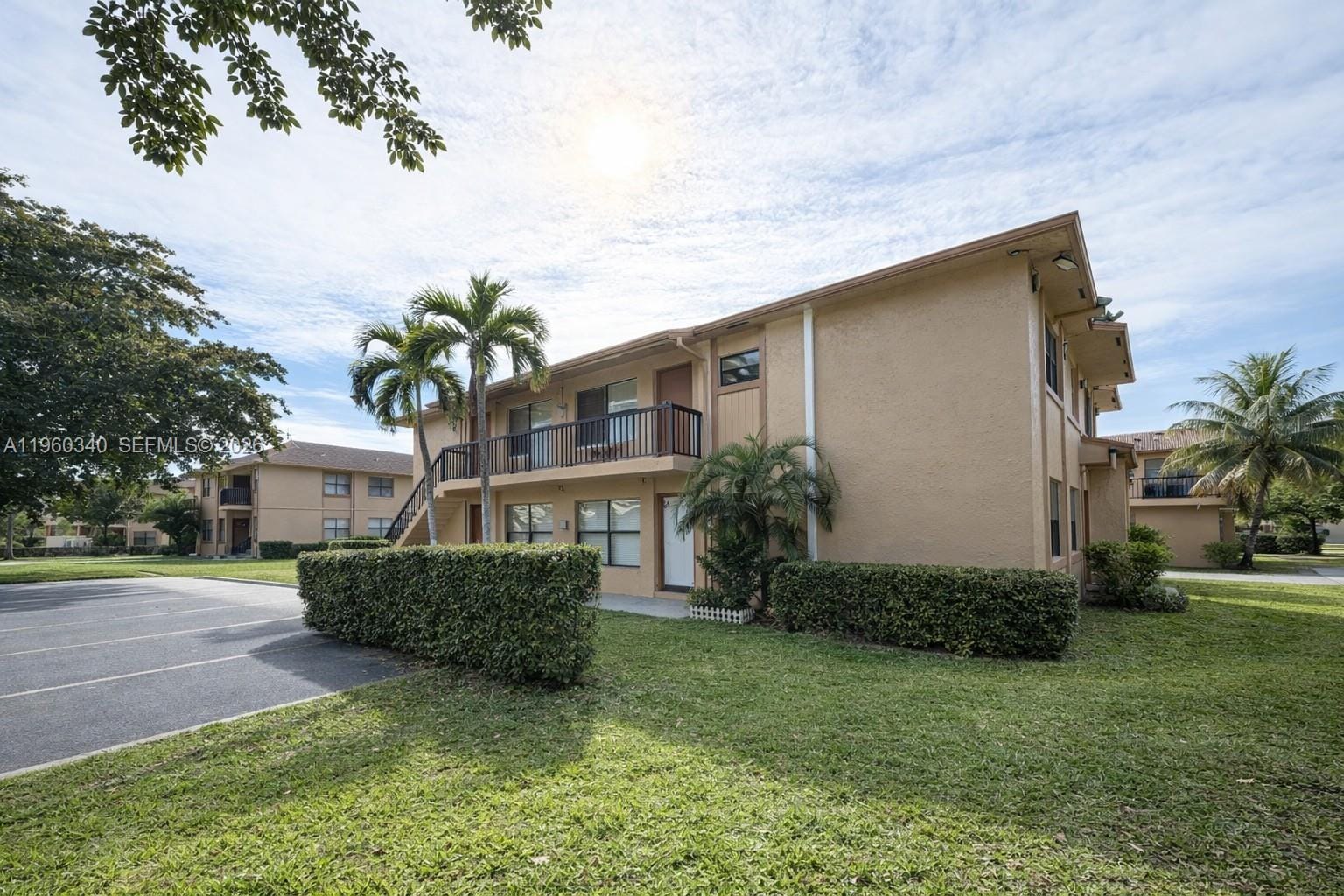 2530 W 67th Place 1229, Hialeah, FL 33016 photo 4