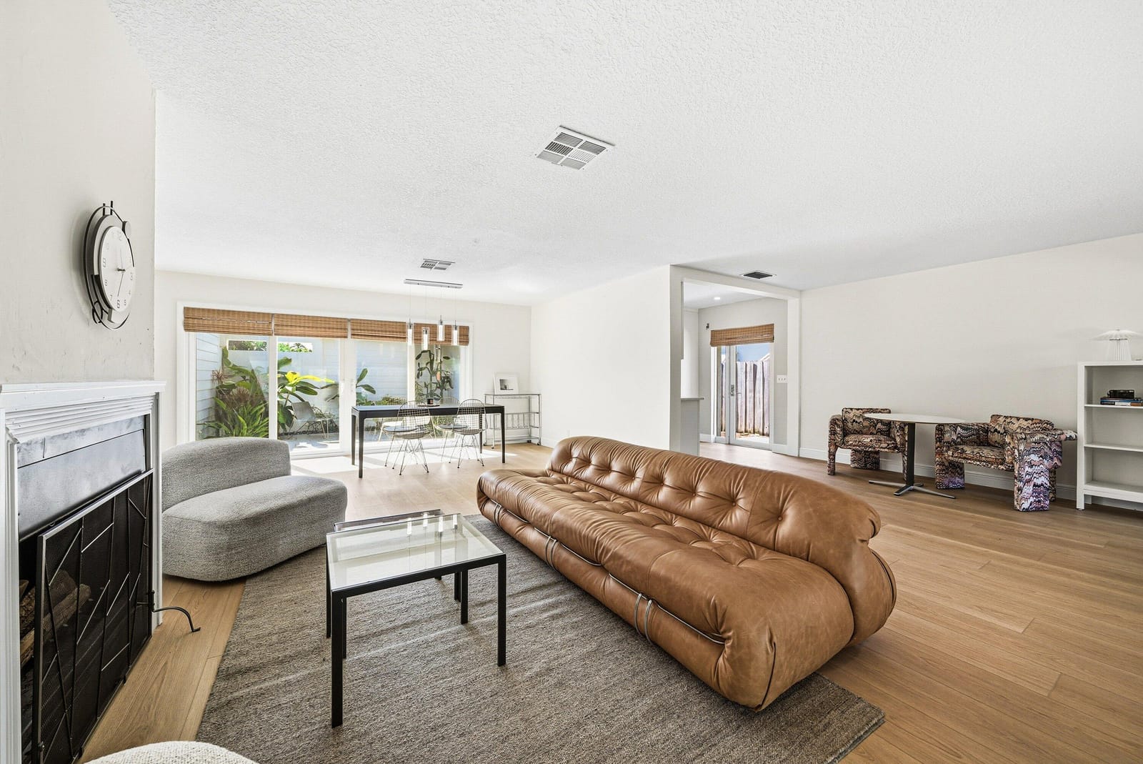 435 NE 35th Street — photo 10