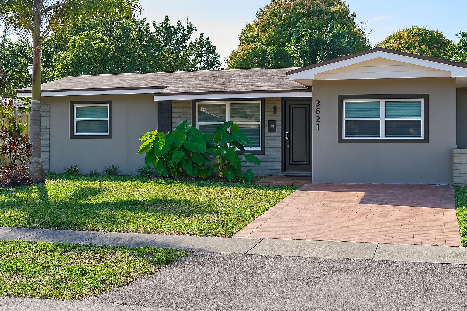 3621 NW 35th Way, Lauderdale Lakes, FL 33309, Lauderdale Lakes