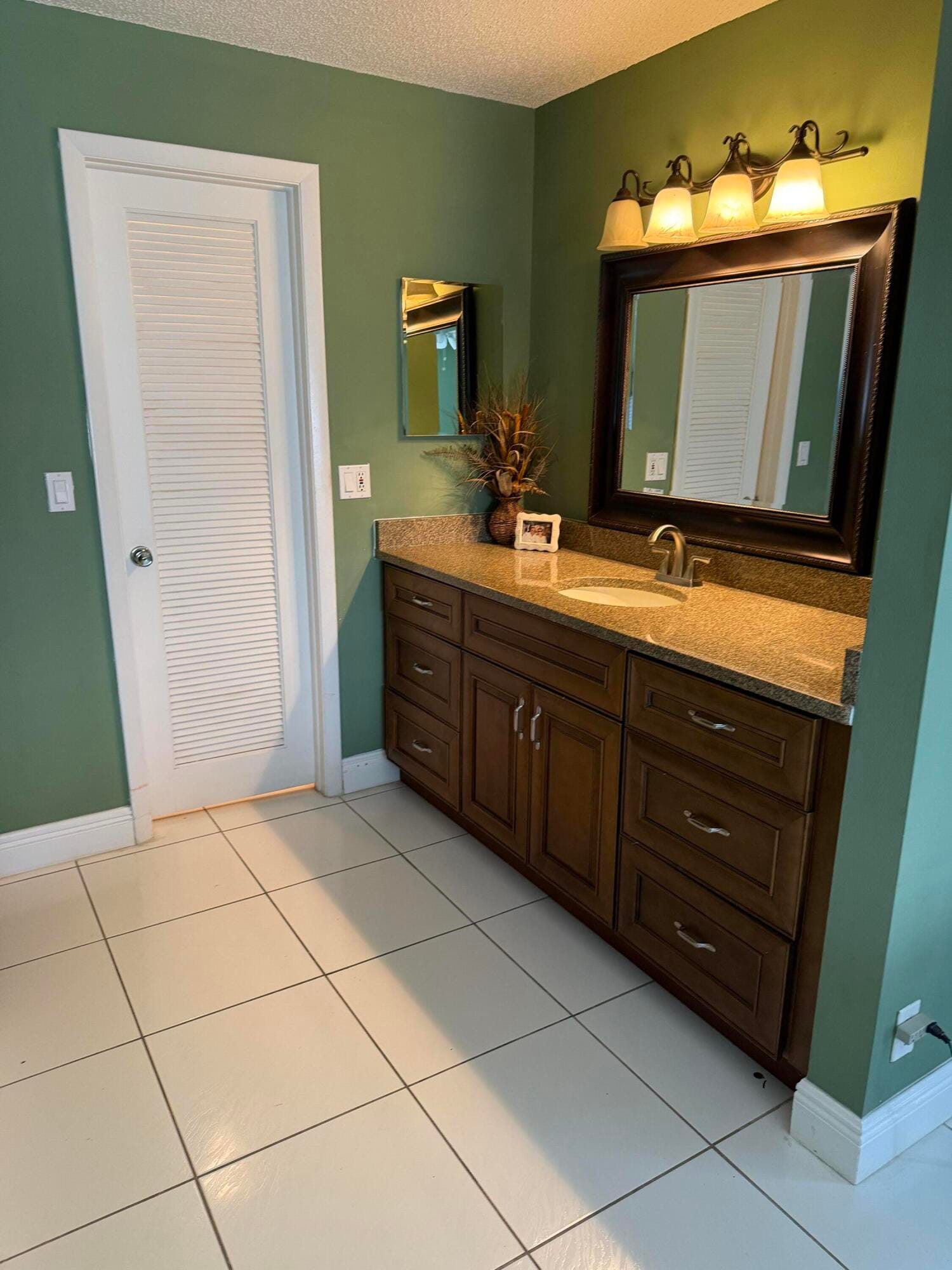 8786 Belle Aire Drive — photo 8