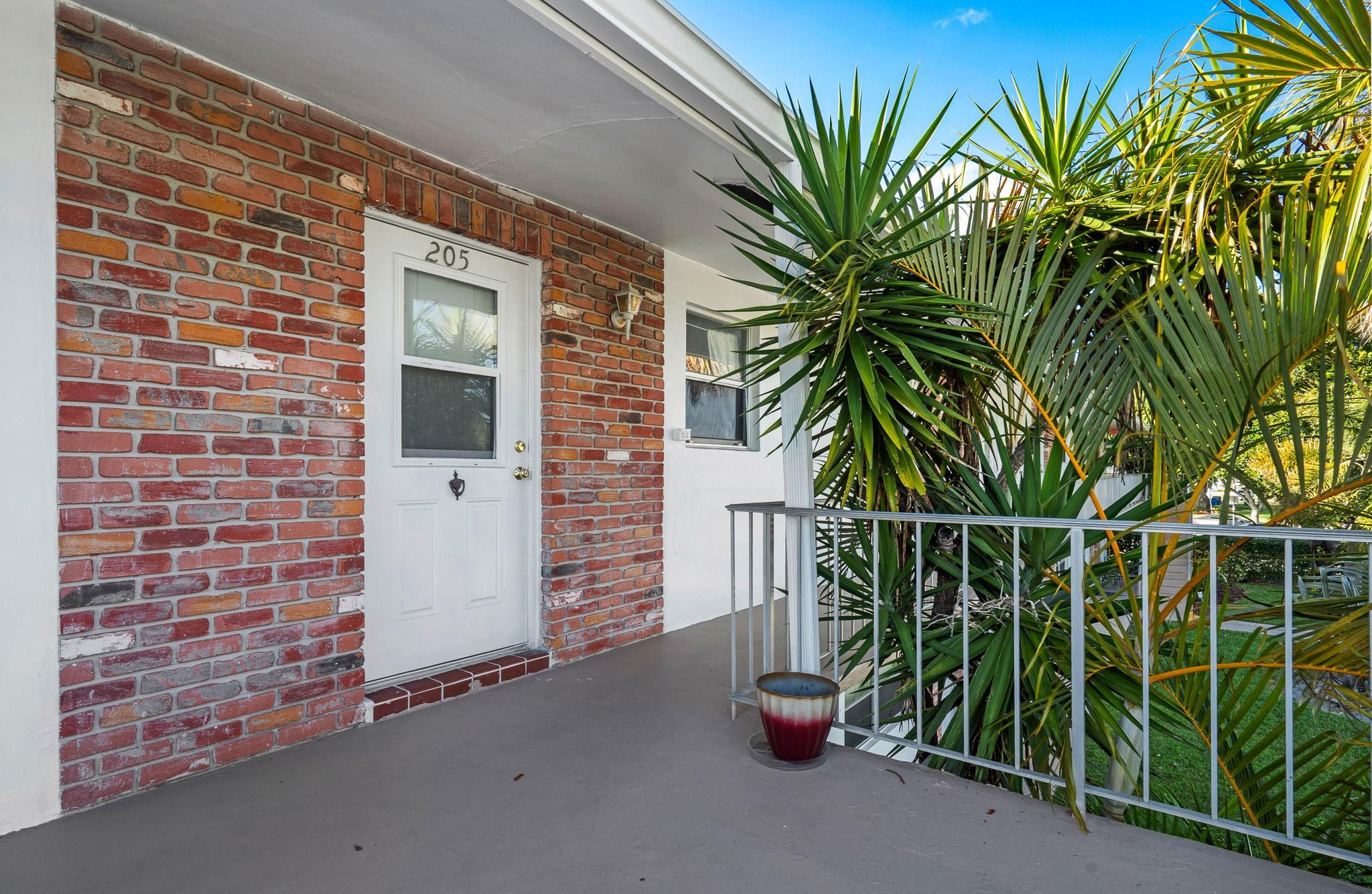2851 E Golf Boulevard 205, Pompano Beach, FL 33064, Pompano Beach