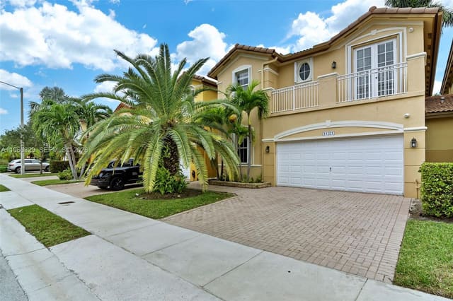 11321 NW 84th Street, Doral, FL 33178