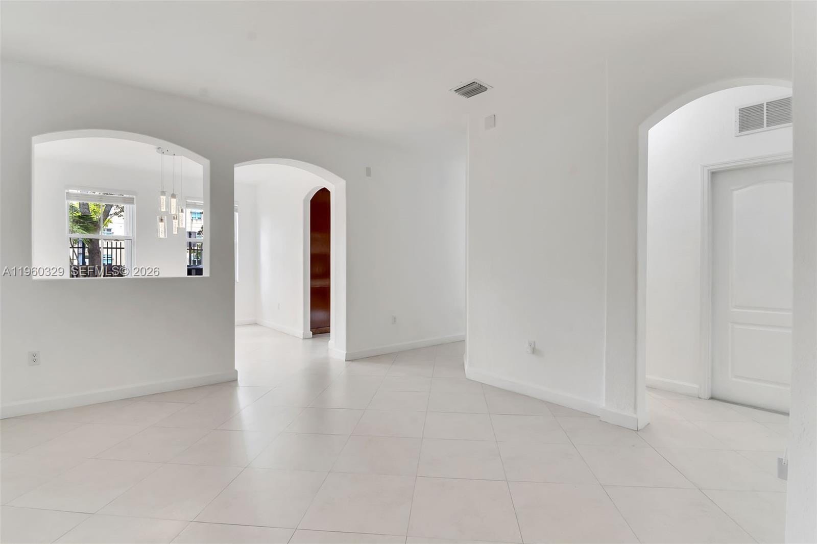 11321 NW 84th Street — photo 3