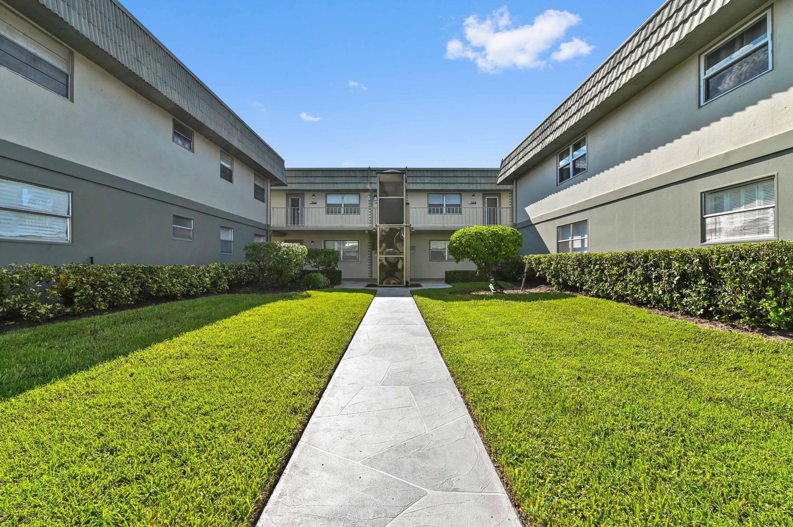 518 Monaco K, Delray Beach, FL 33446