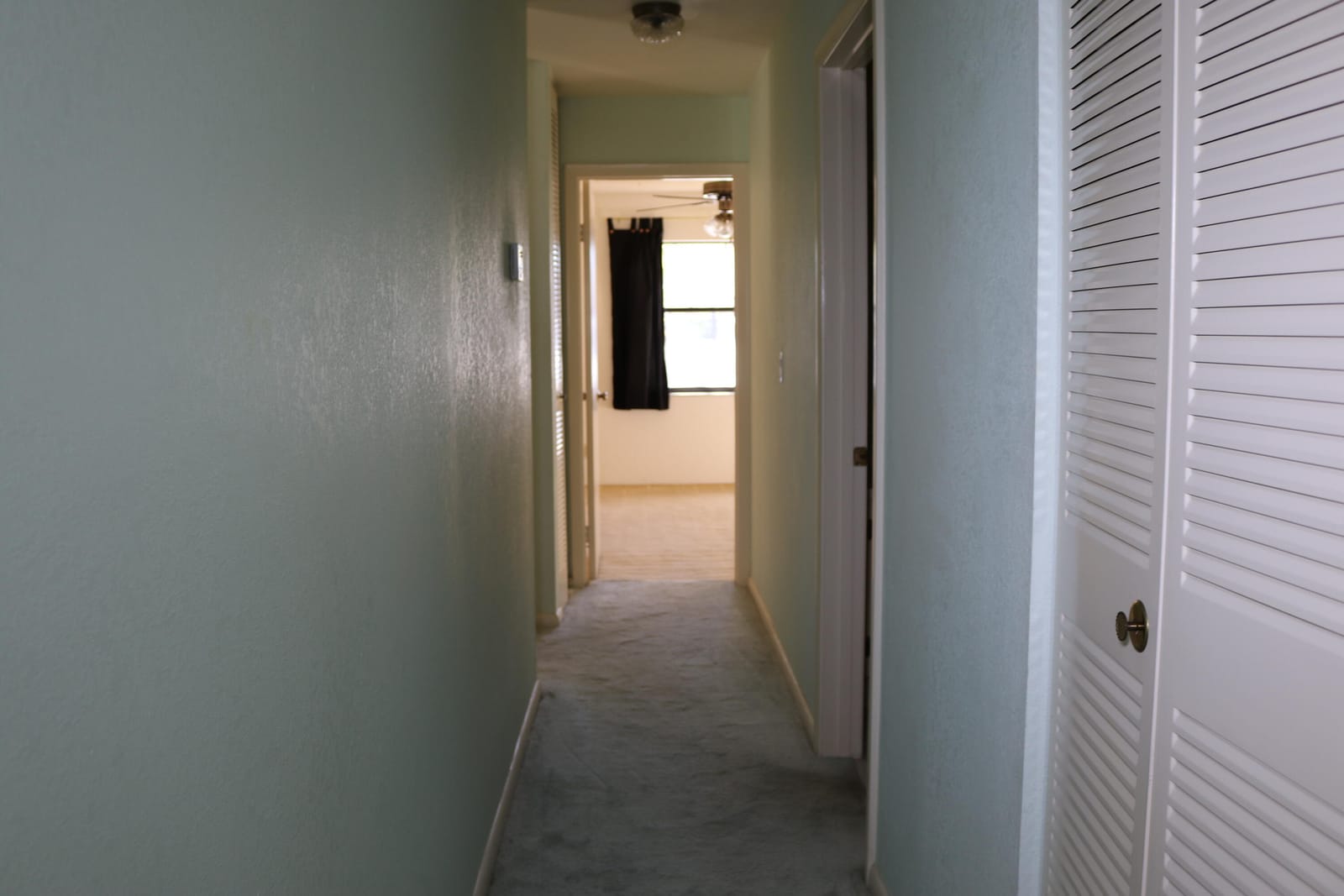 403 Springdale Circle, Palm Springs, FL 33461 photo 14