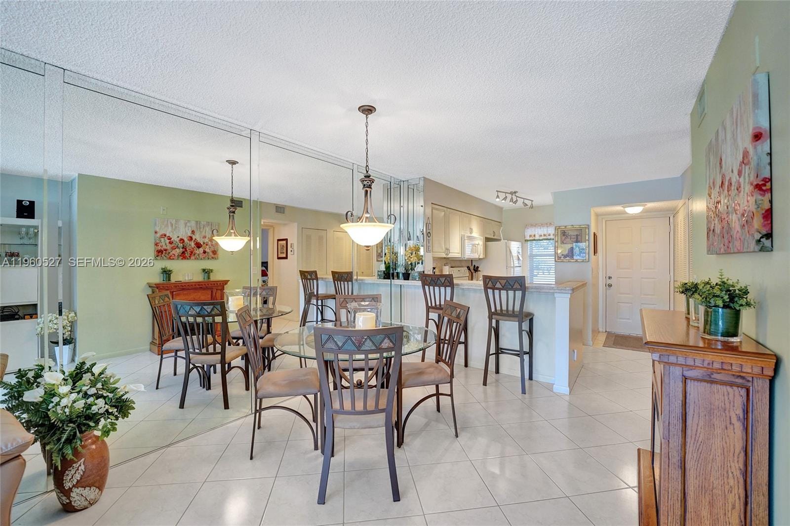 2228 N Cypress Bend Drive 103 — photo 12