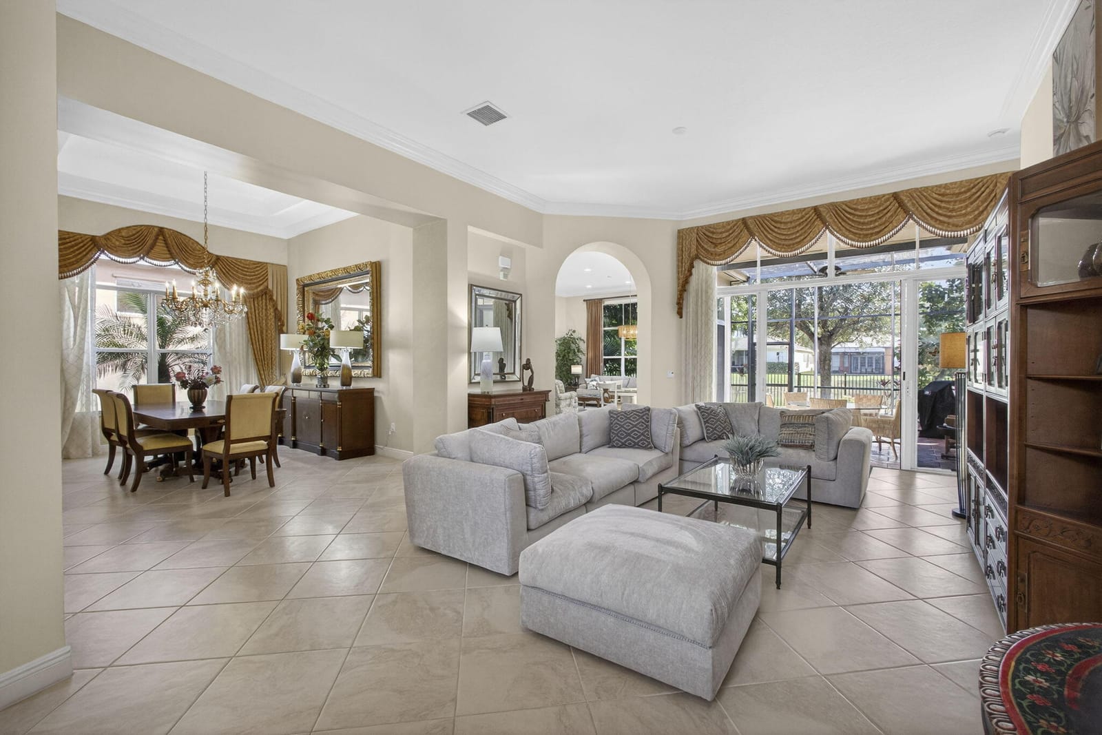 9374 Via Classico W, Wellington, FL 33411 photo 2
