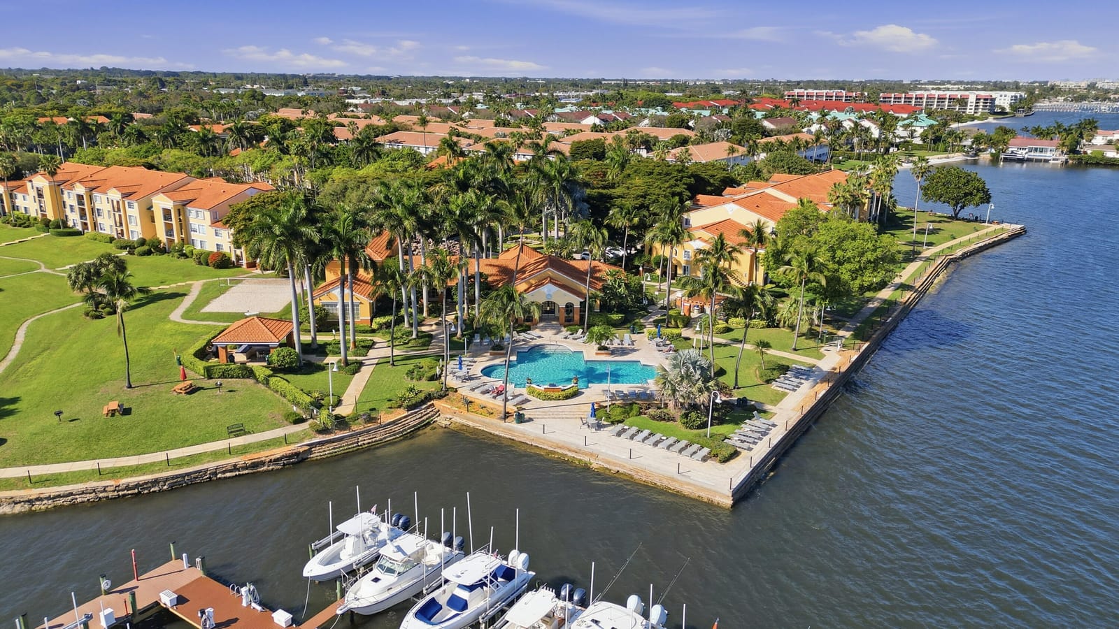 110 Yacht Club Way 306, Hypoluxo, FL 33462