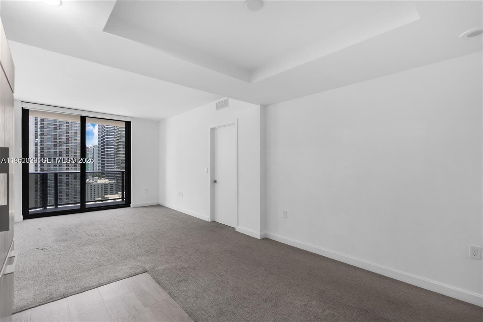 45 SW 9th Street 2204, Miami, FL 33130 photo 16