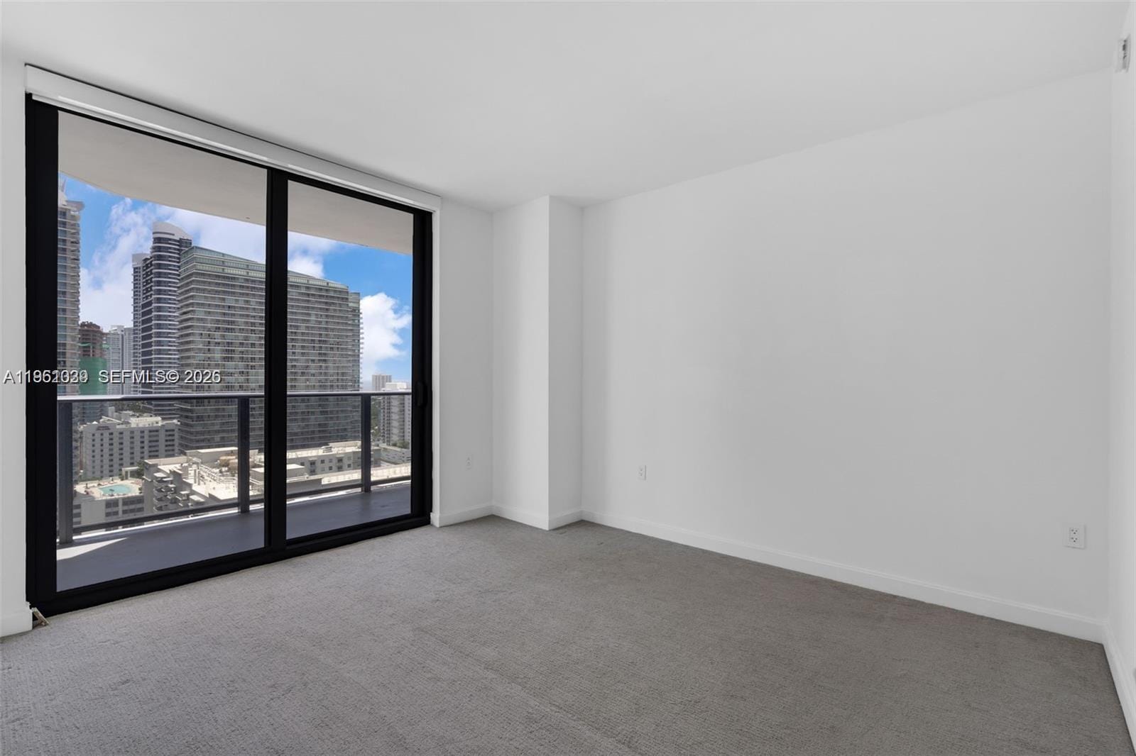 45 SW 9th Street 2204, Miami, FL 33130 photo 18