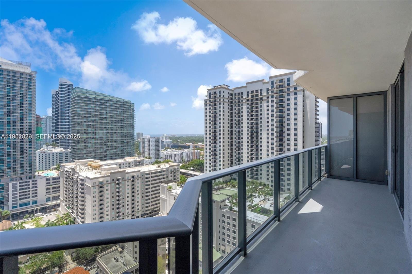 45 SW 9th Street 2204, Miami, FL 33130 photo 20