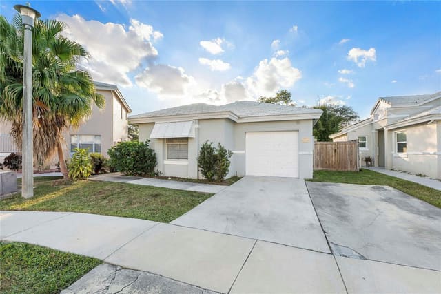 6762 Fern Place, sold in Coral Bay, Margate, FL