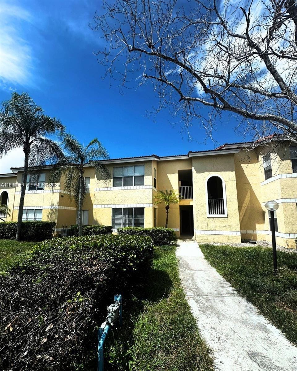 12760 Vista Isles Drive 715 — photo 2